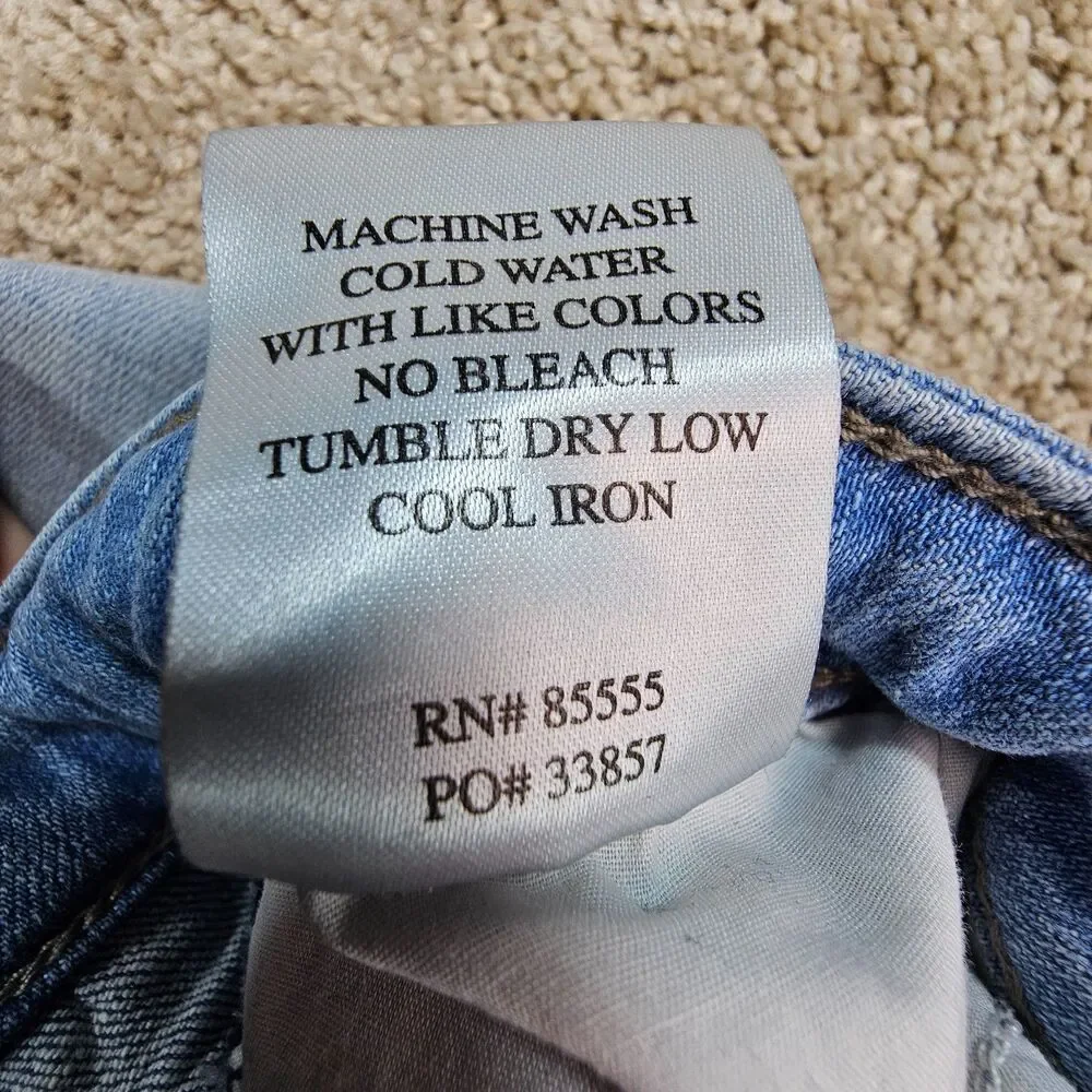 Studio Blue Light Wash Distressed Skinny Jeans Women’s Size 31 Y2K